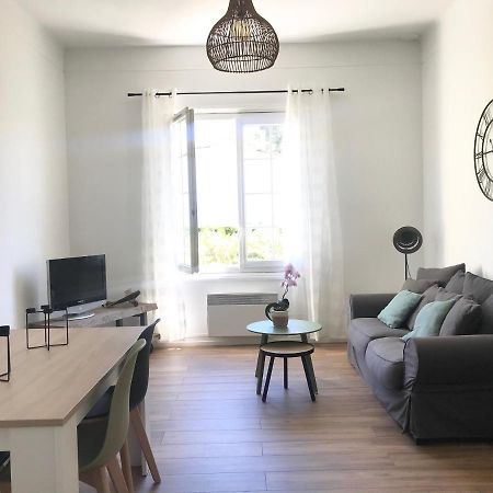 Grand F2 Quartier Les Plaines, Boulouris Proche Mer Et Port Santa-Lucia Сен-Рафаель Екстер'єр фото